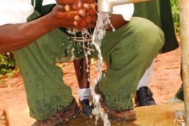 water wells africa uganda drop in the bucket kamda community secondary school-31