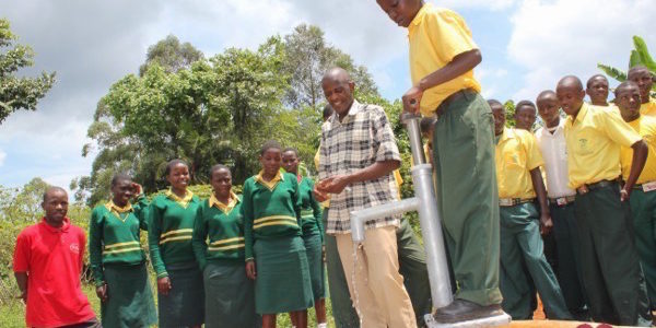 Water wells Africa Uganda Drop In The Bucket Ntenjeru Parents School