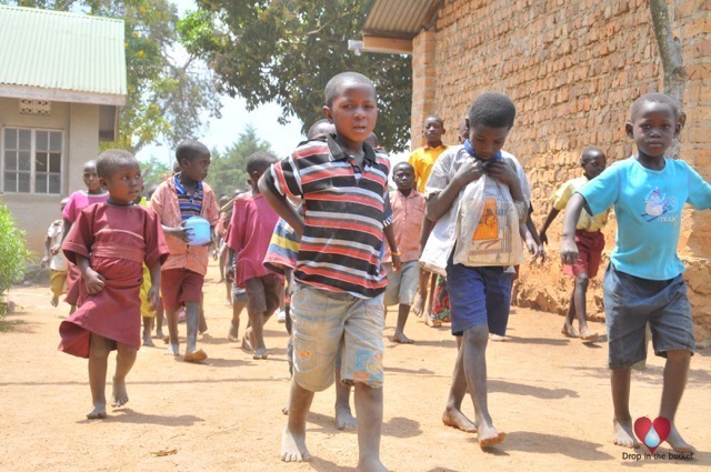 Water Wells Africa Uganda Drop In The Bucket Madudu CoU Primary School