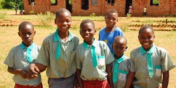 Water Wells Africa Uganda Drop In The Bucket Mengo Rainbow Primary School