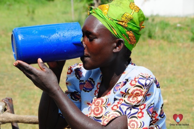 Water wells Africa Uganda Drop In The Bucket Dokolo Kamuda Primary School