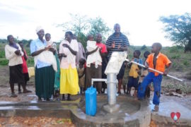 waterwells africa uganda drop in the bucket charity Abalekwap-08