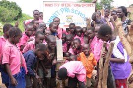 waterwells africa uganda drop in the bucket aminit primary school-142