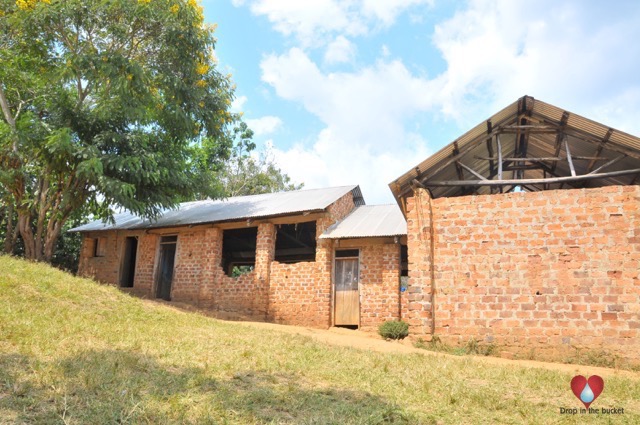 Water wells Africa-Uganda Mityana Drop In The Bucket JJeza Prepatory School