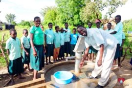 waterwells africa uganda drop in the bucket alaso primary school-26