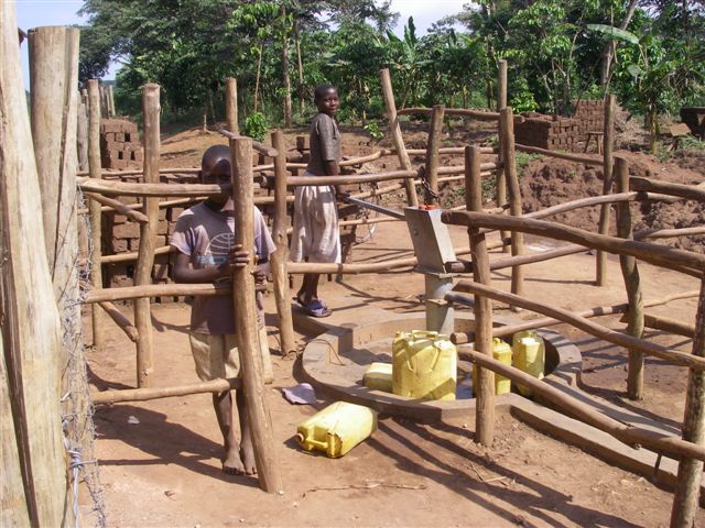 -Completed wells-Uganda-Kakoni_Primary_School-Gallery