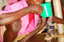 water wells africa uganda drop in the bucket makata primary school-17