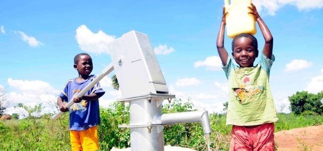 Water wells Africa Uganda Drop In The Bucket Dokolo Kamuda Alenyi