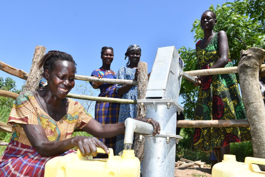 Tpwoyo village in Uganda has a new well
