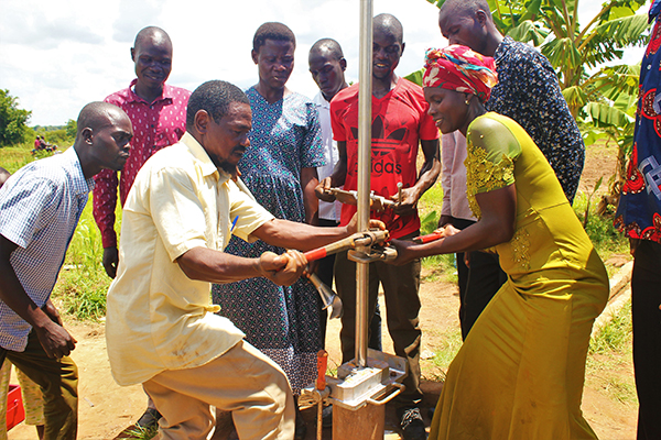 Hands-on community training to support long-term water well maintenance