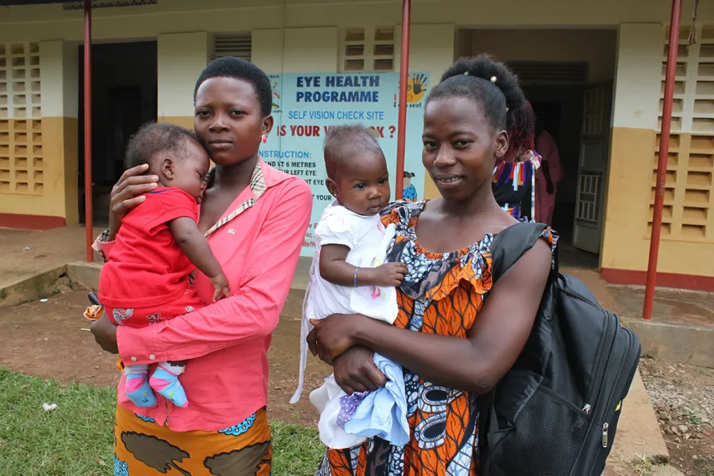 Stronger women -stronger communities.